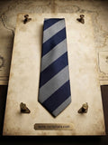 Corbata con rayas diagonales en azul marino y gris